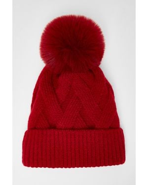 Quiz Herringbone Knitted Hat - Red