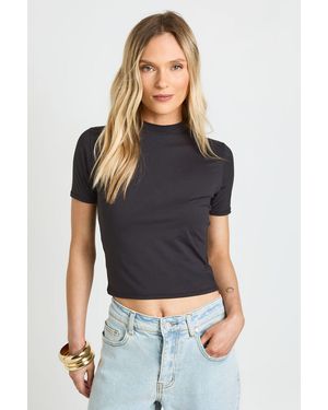 Boohoo Petite Second Skin Crew Neck Everyday Tee - Black