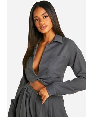 Boohoo Woven Relaxed Fit Twist Front Shirt - Grey
