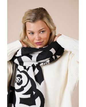 SVNX Rose Print Scarf - Black