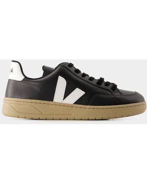 Veja V-12 Trainers - Black