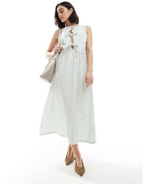 Daisy Street Boxy Fit Chuck On Midi Dress - White