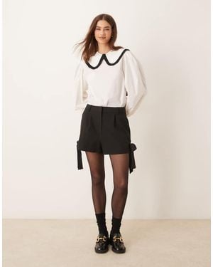 Miss Selfridge Ribbon Detail Tailored Short - Natural