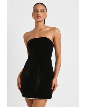 Boohoo Velvet Pearl Trim Bandeau Skater Dress - Black