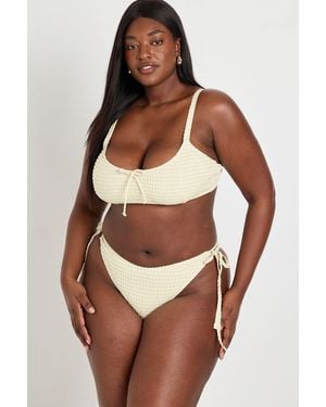 Boohoo Plus Gingham Scoop Bikini Top & Tie Side Bottom Set - Yellow
