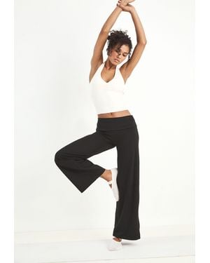 DSGN Studio Sculpt Fold Over Waist Straight Leg Yoga Pant - Black