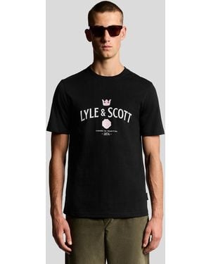 Lyle & Scott Cheers To Tradition Graphic T-Shirt - Black