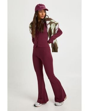 Boohoo Ultra Soft Flared Legging