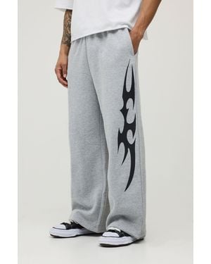 BoohooMAN Extreme Wide Leg Graphic Joggers - Grey