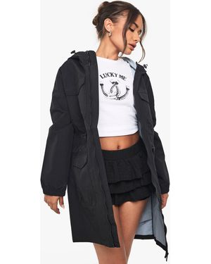 Boohoo Synched Waist Longline Festival Mac - White