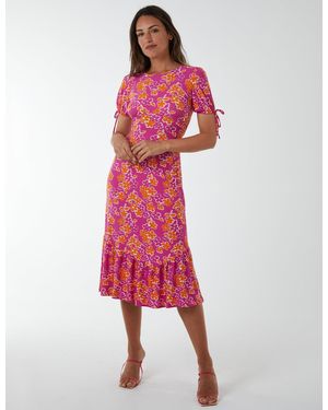 Blue Vanilla Crew Neck Midi Dress With Scrunchie Back Detail - Red