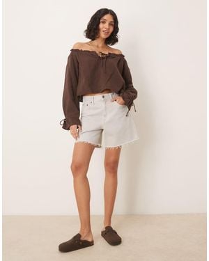 Abercrombie & Fitch Classic High Rise Loose Shorts With Frayed Hem - Natural