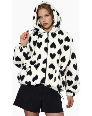 Hiccup Heart Patterned Sherpa Jacket - White
