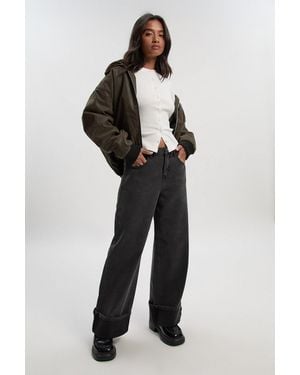 Boohoo Petite Turn Up High Waist Straight Leg Jean - Black