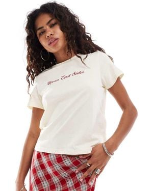 Motel Saki Upper East Sider T-Shirt - White