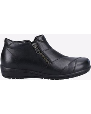 Fleet   Foster Friesan - Black