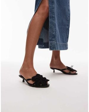 TOPSHOP Ish Kitten Heeled Sandal With Knitted Flower - Blue