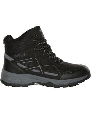 Regatta Vendeavour Walking Boots /Granite) - Black