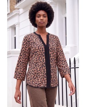 Roman Floral Pintuck Contrast Top - Natural