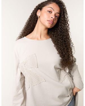 Blue Vanilla Lace Bow Sweat Top - Natural