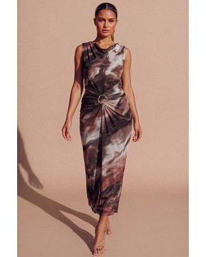 Femme Luxe Marble Print Ring Detail Ruched Maxi Dress - Brown