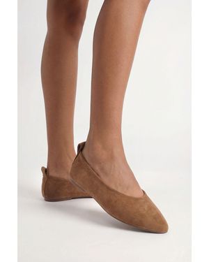 Boohoo Faux Suede Round Toe Ballet Flats - Brown