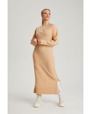 Urban Bliss Slouch V Neck Dress - White