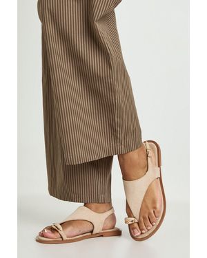 Boohoo Faux Suede Hardware Detail Sandals - Brown