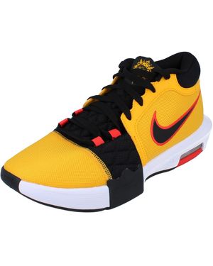 Nike Lebron Witness Viii Basketball Trainers - Yellow