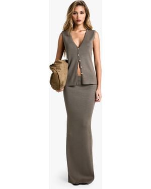 Boohoo Premium Rib Knitted Longline Waistcoat And Maxi Skirt Set - Brown