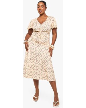 Boohoo Plus Ditsy Ruched Midaxi Dress - Natural