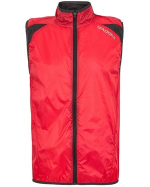 Diadora Solid Patterned Funnel Neck Team Gilet - Red