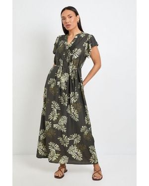 Wallis Palm Print Pintuck Maxi Dress - Green