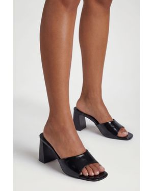 Boohoo Stack Detail Block Heeled Mules - Brown