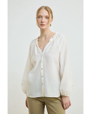 GUSTO Relaxed Fit Blouse - White