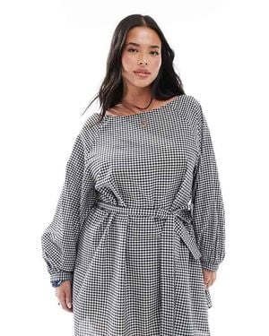 Esmee Curve Exclusive Three Quarter Sleeve Mini Beach Dress - Grey