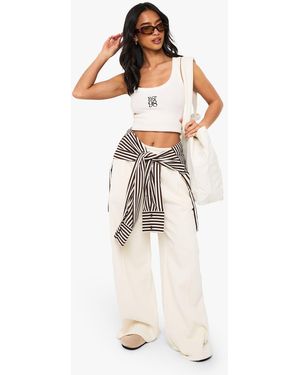Boohoo Petite Pintuck Detail Straight Leg Jogger - White