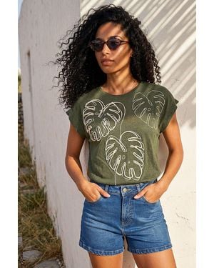 Roman Textured Leaf T-Shirt - Green