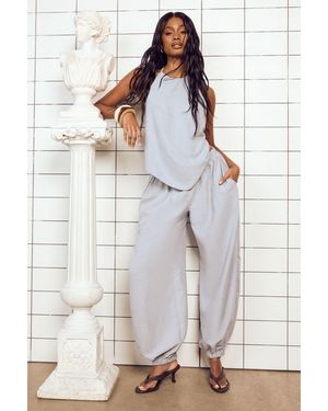 Boohoo Balloon Elasticated Waist Trouser - White