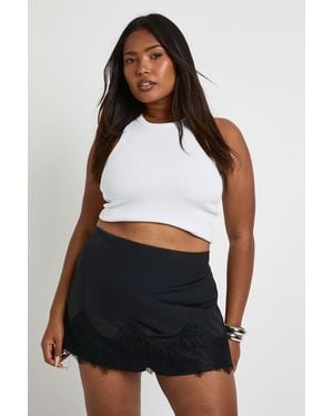Boohoo Plus Lace Trim Crepe Mini Skirt - White
