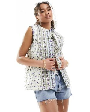 ASOS Quilted Gilet With Bows - White