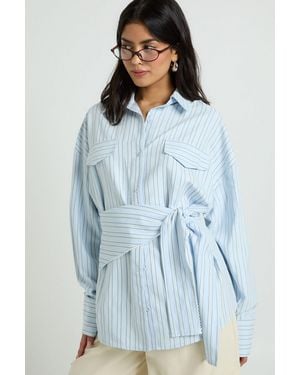 Boohoo Oversized Woven Stripe Shirt With Waist Tie - Blue