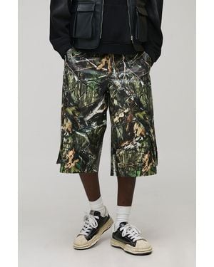 BoohooMAN Baggy Fit Longline Printed Camo Pu Jorts - Black