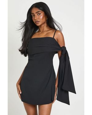 Boohoo Tailored Strappy Foldover Shift Dress - Black