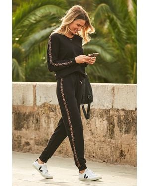 Sosandar Leopard Print Stripe Joggers - Green