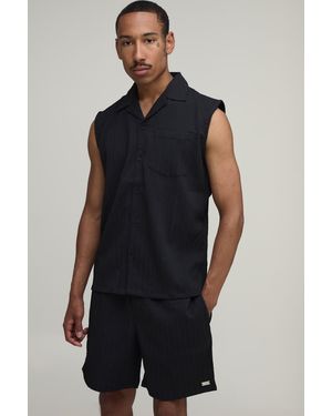 BoohooMAN Textured Pleated Regular Fit Sleeveless Shirt & Short Set - Blue