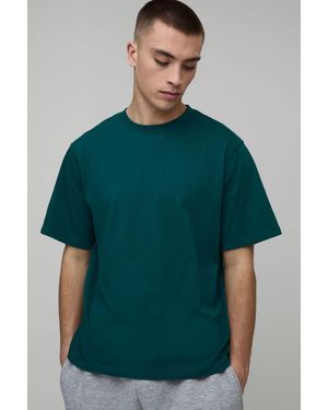 BoohooMAN Basic Regular Fit Crew Neck T-Shirt - Green