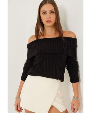 Bianco Lucci Fitted Ribbed Blouse With Madonna Collar - Black