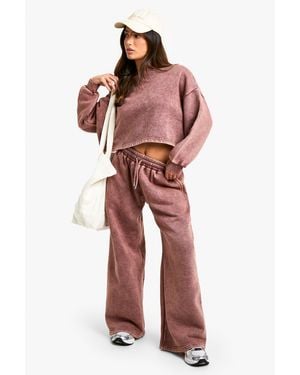 Boohoo Petite Acid Wash Wide Leg And Cropped Sweatshirt Tracksuit - Red