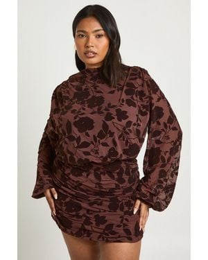 Boohoo Plus Devore Ruched Bodycon Dress - Brown